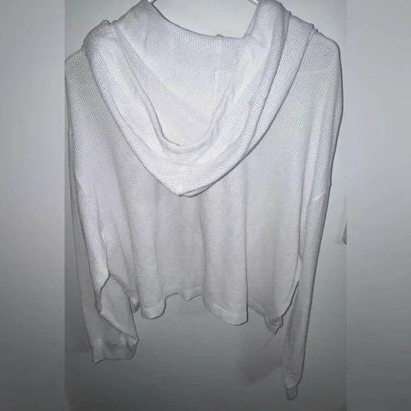 PINK Victoria's Secret White Lightweight Waffle cropped Hoodie - Picture 3 of 6